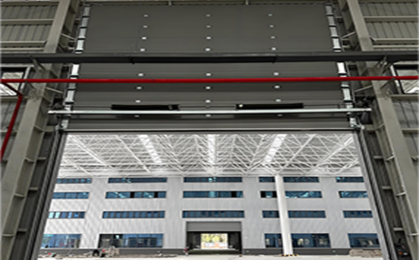 金川工业提升门