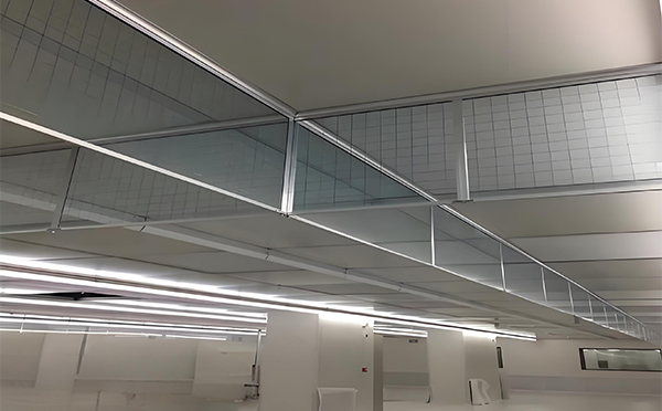 金川玻璃挡烟垂壁